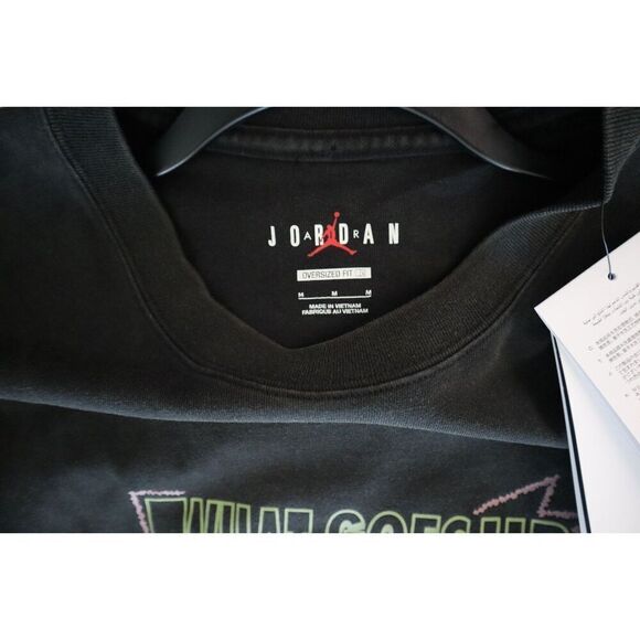 Air Jordan FD7208-010 Women's Sz M Black Heritage What Goes Up Oversized T-Shirt - Picture 3 of 9